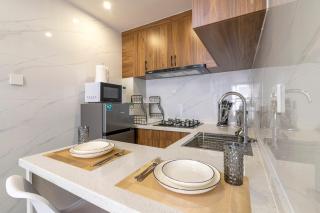 Executive Alba Garden Apt with Gym, City View and Pool - 1