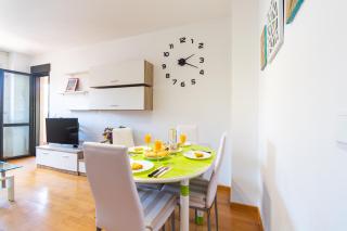 Playa Delicias junto a la Estación con Parking - By Aloja Palma - 1