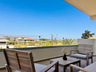 Cantouni Villa, Luxury 5BR Retreat with Pool & Jacuzzi Near Town by Villa Mana Gers - Zakynthos - 6