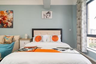 Executive Alba Garden Apt, Rock Climbing, Pool and Gym - 7