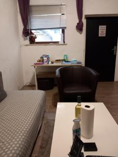 Eine Wohnung mit Privatem Eingang - Weilerswist - 2