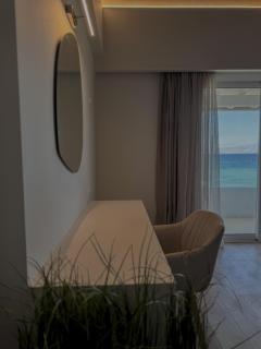 Valtes Luxurious Apartment III - 6