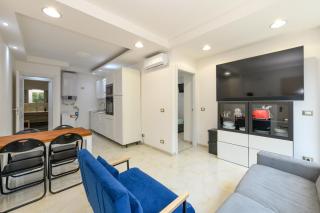 Fab Lac apartment with pool & terrace & freePark - 1