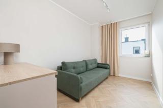 Pastel Apartment with Balcony and Parking by Noclegi Renters - Żywiec - 7