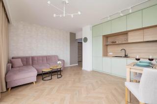 Pastel Apartment with Balcony and Parking by Noclegi Renters - Żywiec - 5
