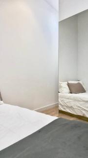 Habitación Plaza Zerolo E - 2