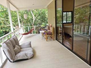 Hidden Gem Cozy House - 5