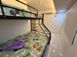 Rosalina's, Fully Airconditioned - Angeles - 9