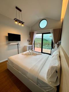 Two Tree Cafe At Suanmuangthong - 0