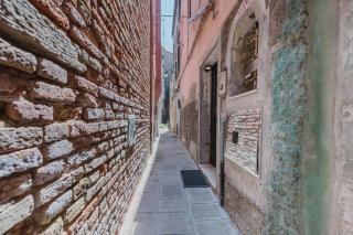 Ca' Bettina- Near the Biennale & Historic Center - Venice - 2