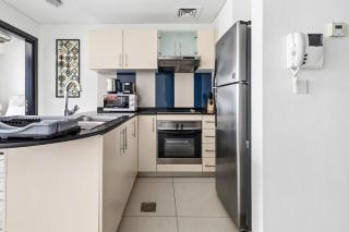 1BR at Ocean Heights Next to Tram Station - 4