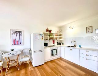 Two Apartments SALT & SAND at Lazy Days on Shaws Bay - 150m to Shaws Bay - East Ballina - 6