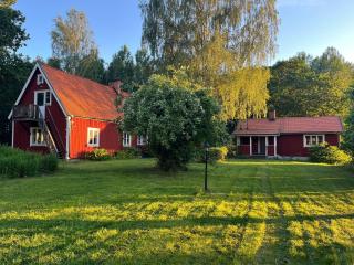 Charming Forest Retreat, 15 Min from Mariefred - Nykvarn - 0