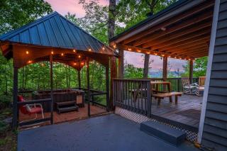 Lil' Fantasy Hideaway - Sevierville - 7