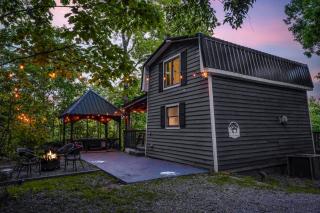 Lil' Fantasy Hideaway - Sevierville - 8