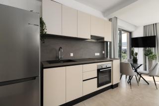 Skyline Horizon Luxury Apartment with Stunning Terrace by BiNoBi! - 3