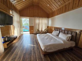 TMH - The Morel House - 1