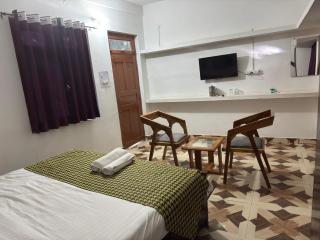 Sunshine Homestay - Bhowāli - 1