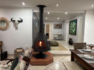 DullVino Wellington House - Dullstroom - 7
