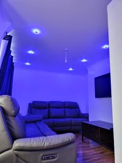 Barnsley cozy home - - 8