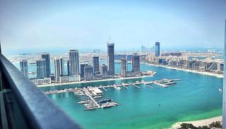 Homes2Retreat - SkyHigh Marina Views 2BR in Ocean Heights - 1