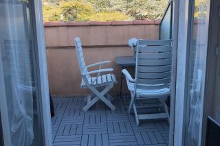 Your Cozy Studio, 5 min by the Sea - 9