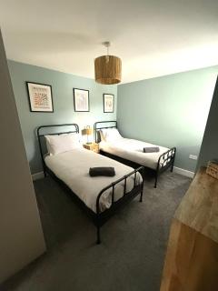 X-Large two bedroom & two bathroom apartment with free evening parking - Southampton - 5