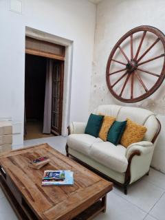 Cozy 1 Bedroom House in Iz-Zejtun - 9
