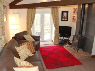 Nuthatch Cottage - 9