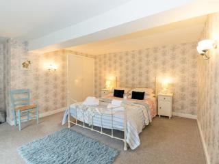 Greenlands Farmhouse - Barmby on the Moor - 4