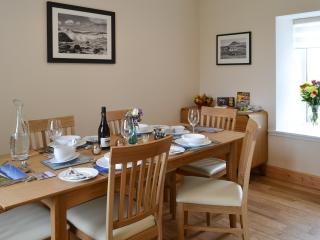 Kilbride Beach Cottage - 2