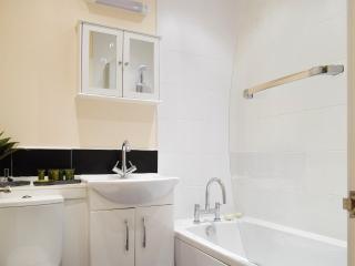 Kinneddar Cottage - 1
