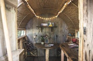 Handcrafted grain-store yurt in Somerset woodland - Martock - 8