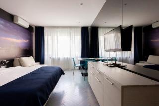 Square 19 - Belgrado - 8