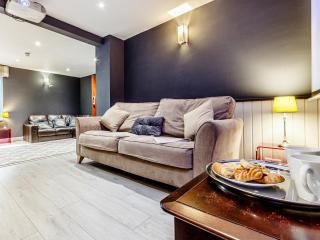 The Golden Crown - 7