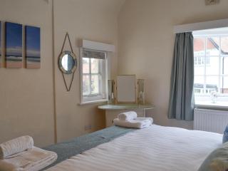 Esplanade Crescent - Scarborough - 4