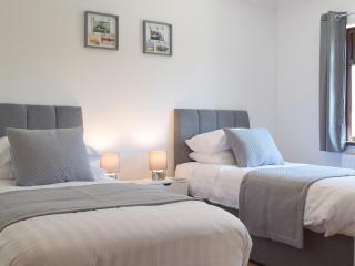 Pembroke Cottage - 2