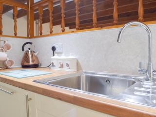 Hay Barn - Dinas Country Club - 6