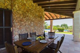 Fantastische Finca mit überdachter Terrasse in Strandnähe - S'Horta - 5