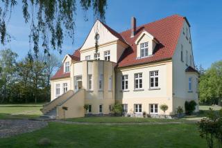 Wohnung in der ersten Etage des Herrenhauses - 0