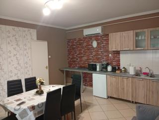 Pingpong Apartman - 5
