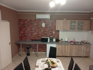 Pingpong Apartman - 3