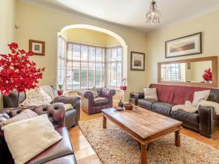 Tapestry House - 7