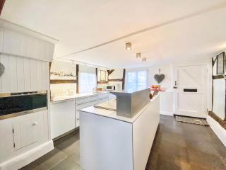 Mortimer Cottage - 3