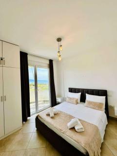 Electra The Seaside Apartments - 4