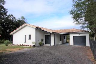 Spacious house with garden - 2