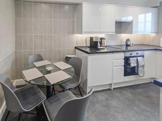 Apartment 3 Barton Manor - Uk40088 - 8