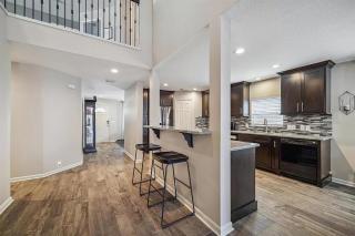 Luxurious Houston Home - Kingwood - 4
