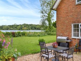Bankside Cottage - - 9