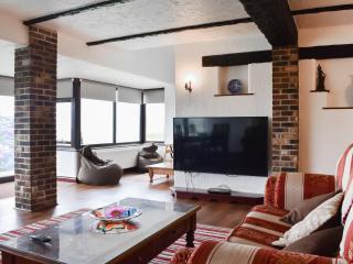 Three Fields - Bude - 2